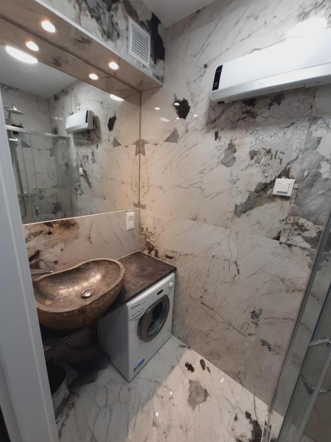 Platinum Apartment - Parking - Klimatyzacja - Winda - Self Check In วรอตซวาฟ ภายนอก รูปภาพ