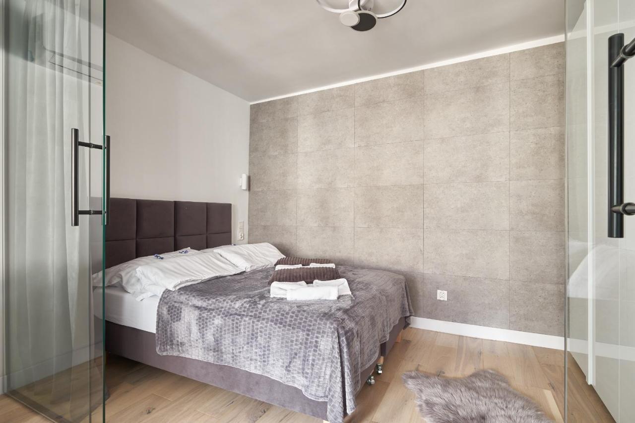 Platinum Apartment - Parking - Klimatyzacja - Winda - Self Check In วรอตซวาฟ ภายนอก รูปภาพ